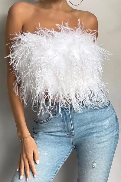 Katrine Feather Top | Stylisches Feder-Crop-Top ist ein Top-Trend in diesem Jahr-Mina Muller